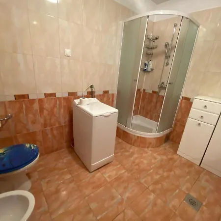 Znjan Апартаменты